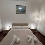 Sweet Charm In Venice Apartment Tessera