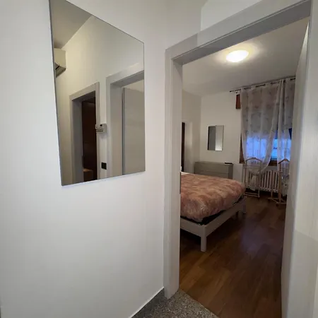 Sweet Charm In Venice Tessera