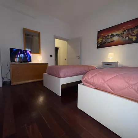 Sweet Charm In Venice