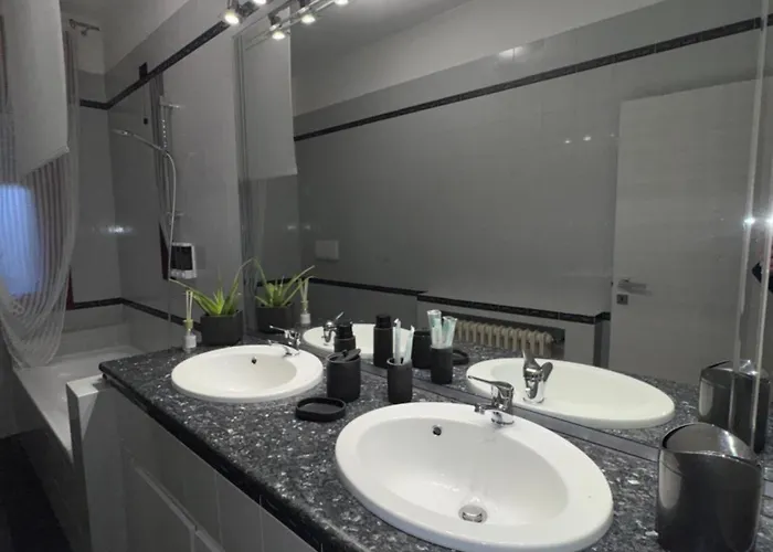 Sweet Charm In Venice